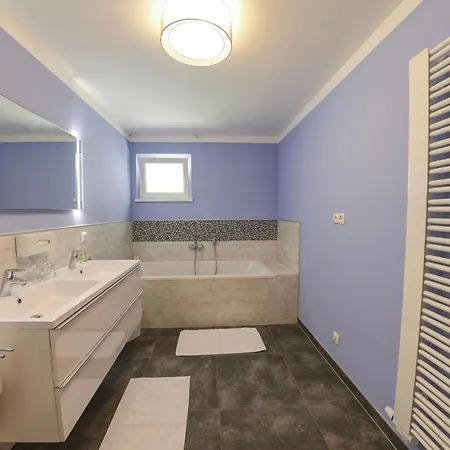 Otel Moerisch Seeboden