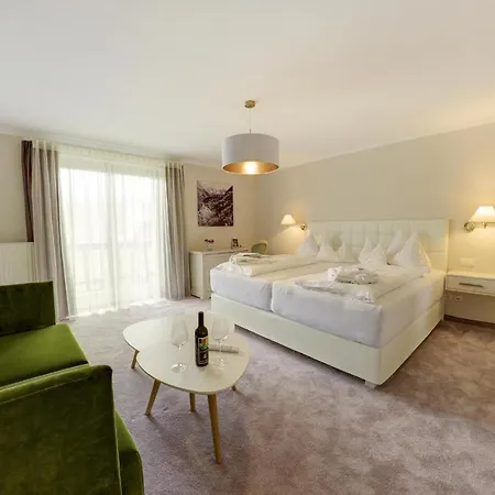 Hotel Moerisch 4*
