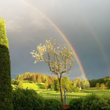 Moerisch 4* Seeboden