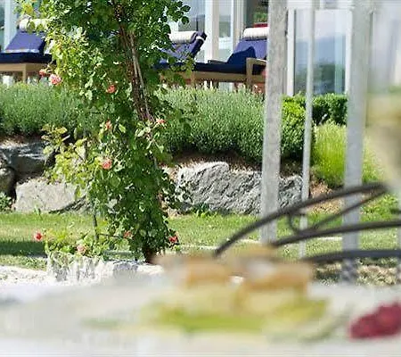 Moerisch 4* Seeboden